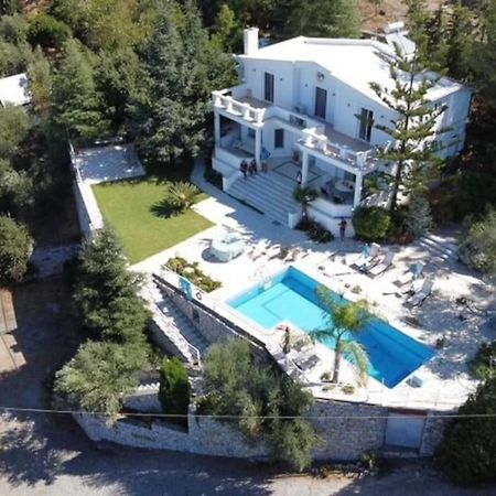 Marine'S Lux Villa:Golden Sunset Kalamata Zewnętrze zdjęcie