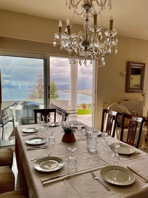 Marine'S Lux Villa:Golden Sunset Kalamata Zewnętrze zdjęcie